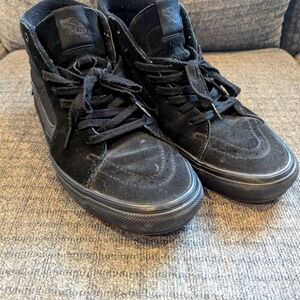 Men's Vans high tops, size 10.5.